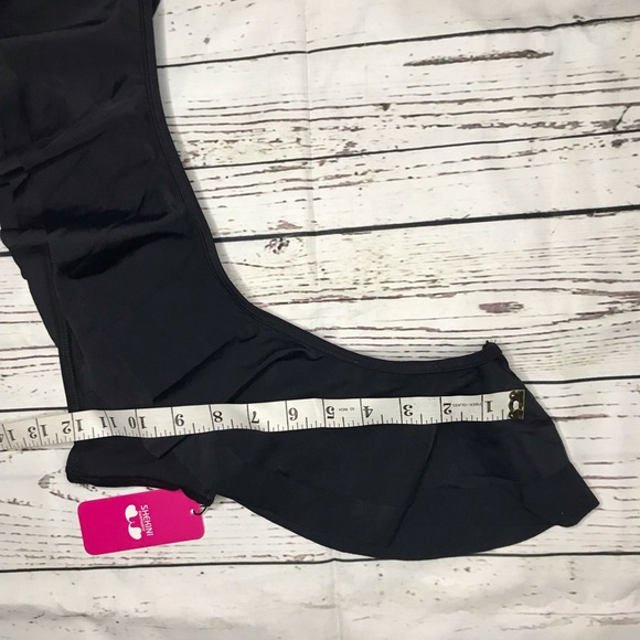 One Shoulder Bikini Top Ruffle animal print - Picture 11 of 13